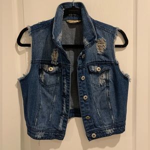 Highway Jeans Medium Cropped Heavily Distressed Dark Blue Jean Denim Vest Casual
